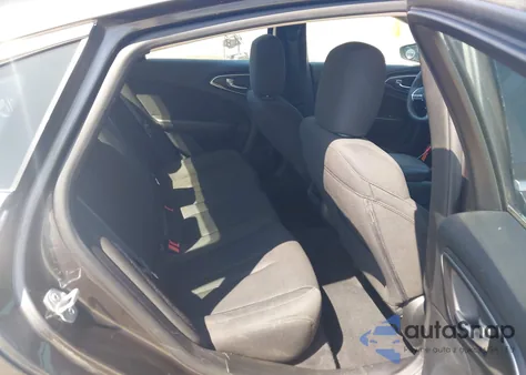 2015 Chrysler 200 Limited из США, поврежденный, VIN 1C3CCCAB2FN569986